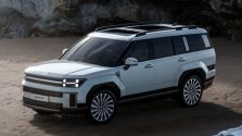 santa-fe-front-quarter.jpg