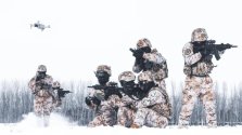 PAP SOF, Liaoning Armed Police (Special Forces, Snow Camouflage, Kit) 02.jpg