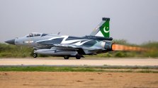 PAF JF-17C at RIAT 2025 - 4.jpg