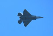 GxHB281aoAAa-o4.jpg
