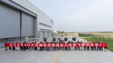 8月5日，由芜湖腾盾航空科技有限公司研发的大型模块化商用无人机（D18无人机）在芜宣机场实现首飞 632b7966gy1i43czgl5tmj20zk0k00vf.jpg