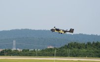 8月5日，由芜湖腾盾航空科技有限公司研发的大型模块化商用无人机（D18无人机）在芜宣机场实现首飞 632b7966gy1i43cznkzwdj20zk0ly0uz.jpg
