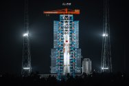 8月26日3时08分，长征八号甲运载火箭在海南商业航天发射场点火起飞，随后成功将卫星互联网低轨10组卫星送入预定轨道，发射任务取得圆满成功。本次发射是长征系列运载火箭的第591次发射 0...jpeg