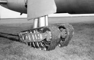 B-36_tracked_gear_edit.jpg