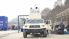 LX-1-3.jpg