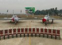 JF-17 Thunder paying tribute to outgoing F-7P aircraft at re-equipment ceremony of No 14 Sqn.jpg
