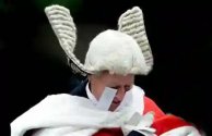 windwig.jpg windwig.jpg
