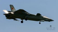 J-20A 2013 + pylons.jpg