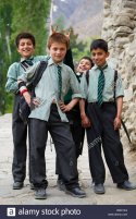 kids-in-karimabad-hunza-pakistan-BMC1E4.jpg