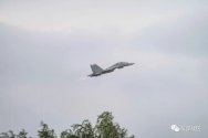 Su-30MKK-takeoff.jpg