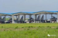 Su-30MKK-hangar.jpg