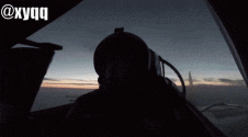 J-15-night-landing.gif