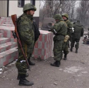 Ukr - WW2 weapons - Rus with Mosin.png