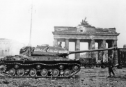 IS-2 in Berlin 4.png