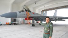 J-15 pilot 2.jpg