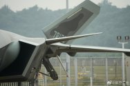 J-20 Zhuhai 2022 2.jpg