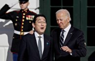 1673684041_medvedev-prem-er-yaponii-kisida-predal-pamyat-zhertv-hirosimy-i-nagasaki_1.jpg